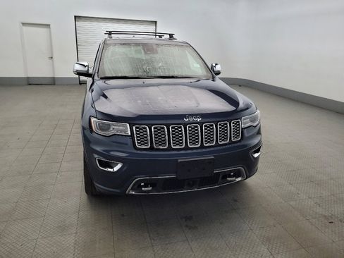 Used 2019 Jeep Grand Cherokee Overland AWD/4WD image 14