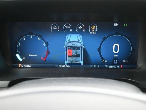 Used 2025 Ford F150 XLT w/ Equipment Group 301A Standard AWD/4WD image 10