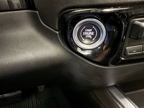 Used 2022 Chevrolet Silverado 1500 LTZ w/ Technology Package image 25