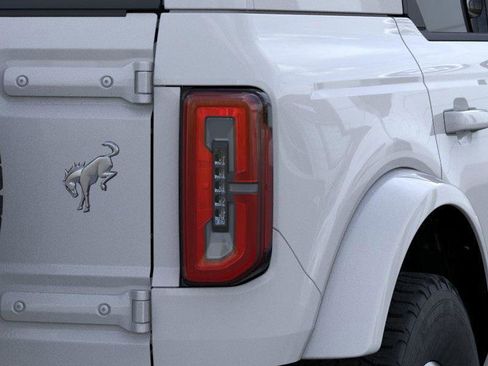 New 2025 Ford Bronco Outer Banks image 43