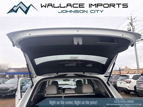 New 2026 Volkswagen Taos SE image 44