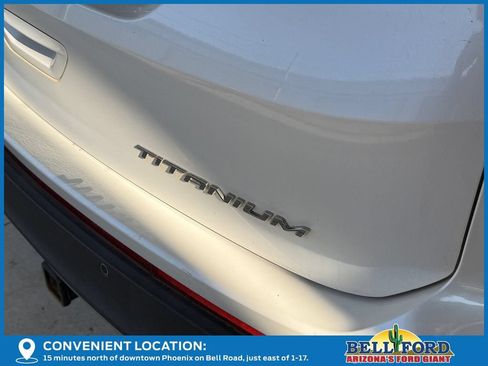 Used 2017 Ford Edge Titanium w/ Equipment Group 301A FWD image 10