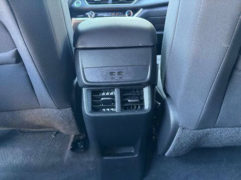 Used 2025 Chevrolet Equinox LT FWD image 22