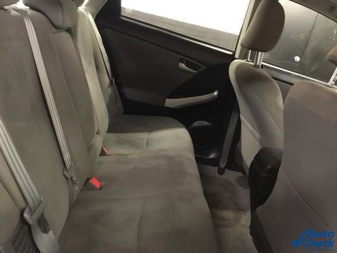 Used 2015 Toyota Prius Three image 36