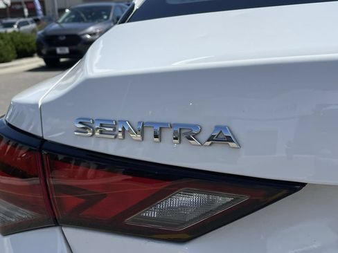 Used 2022 Nissan Sentra SV FWD image 7
