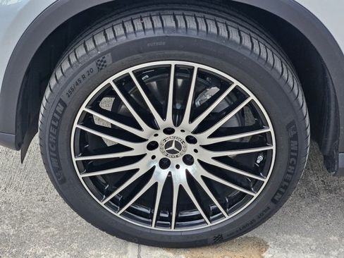 Used 2026 Mercedes-Benz GLC 300 image 23