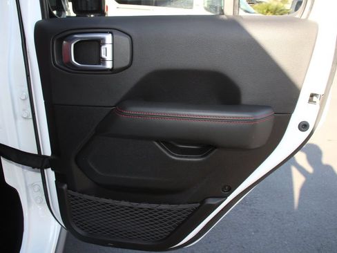 Used 2024 Jeep Wrangler Unlimited Rubicon 392 AWD/4WD image 26