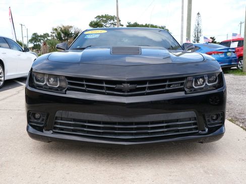 Used 2015 Chevrolet Camaro SS w/ Rear Vision Package RWD image 2