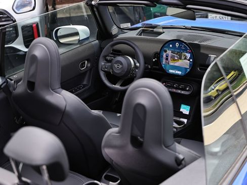 New 2026 MINI Cooper S FWD image 6