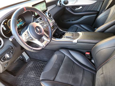 Used 2022 Mercedes-Benz GLC 43 AMG AMG GLC 43 image 8