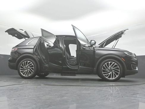 Used 2019 Lincoln Nautilus Reserve image 52