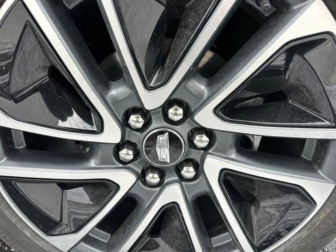 New 2026 Cadillac Optiq Sport 1 image 25