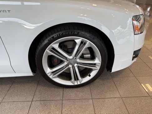 Used 2013 Audi S8 w/ Full Leather Pkg image 10