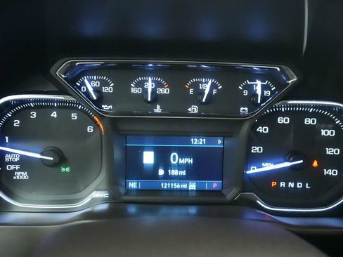 Used 2020 GMC Sierra 1500 SLT w/ SLT Premium Plus Package AWD/4WD image 48