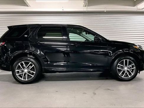 Certified 2025 Land Rover Discovery Sport S image 14