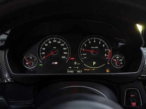 Used 2015 BMW M3 RWD image 30