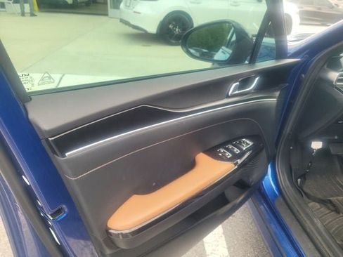 Used 2023 Kia K5 GT FWD image 11