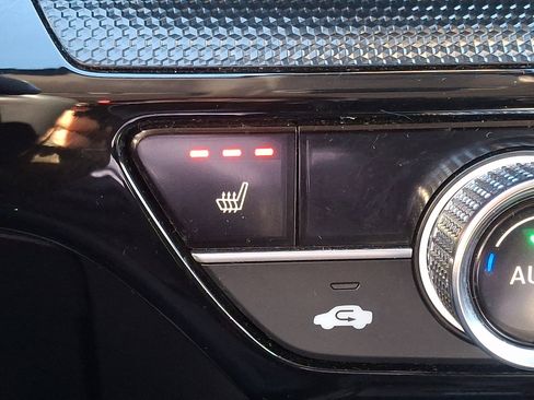 Used 2023 Honda CR-V EX-L image 25