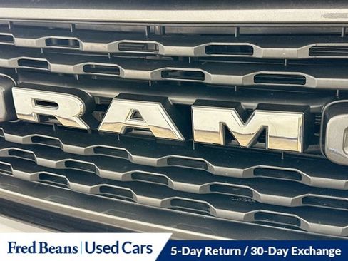 Used 2022 RAM 1500 Big Horn AWD/4WD image 32