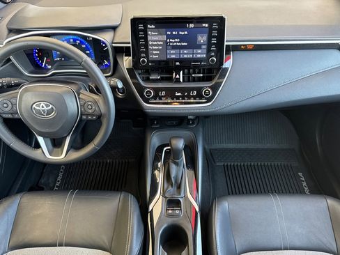 Certified 2020 Toyota Corolla XSE w/ XSE Preferred Package image 12