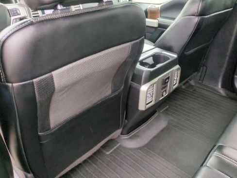 Used 2016 Ford F150 Lariat w/ Equipment Group 502A Luxury AWD/4WD image 18