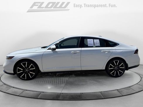 Certified 2025 Honda Accord Touring image 5