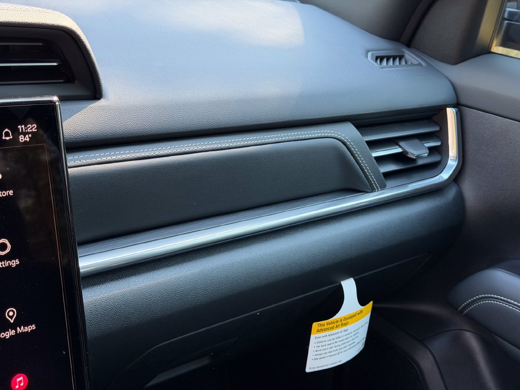 New 2027 GMC Terrain Elevation w/ Elevation Premium Package FWD image 19