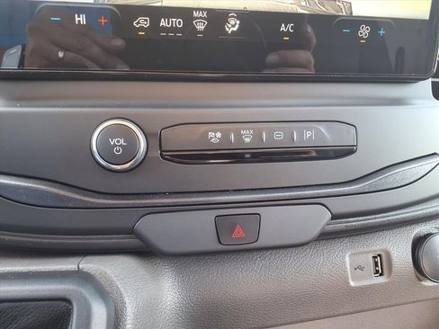 New 2026 Ford Transit 250 Base w/ Load Area Protection Package image 10