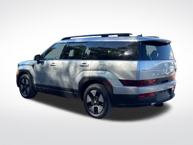 Used 2024 Hyundai Santa Fe SEL FWD image 3