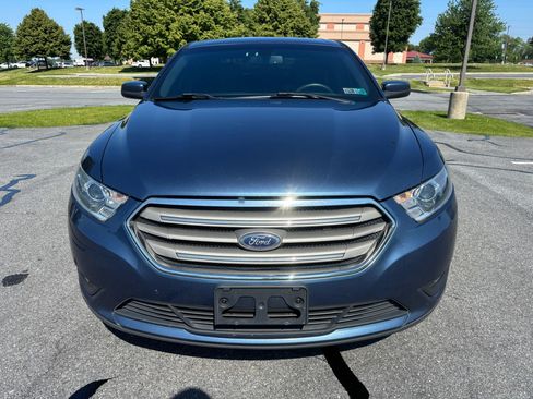 Used 2018 Ford Taurus SEL w/ Equipment Group 201A FWD image 3