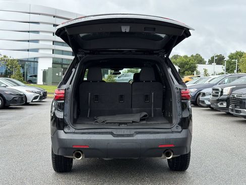 Used 2023 Chevrolet Traverse LT AWD/4WD image 15