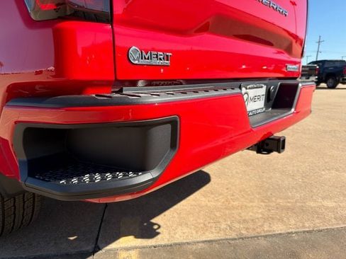 New 2026 GMC Sierra 1500 Elevation image 16