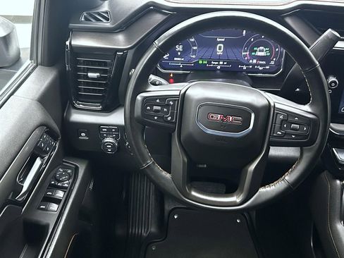 Used 2024 GMC Sierra 2500 AT4 w/ Technology Package image 12