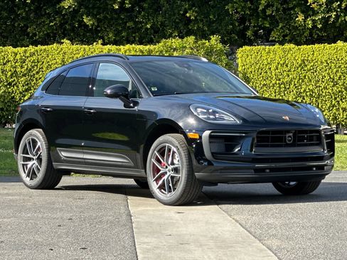 New 2026 Porsche Macan S AWD/4WD image 10