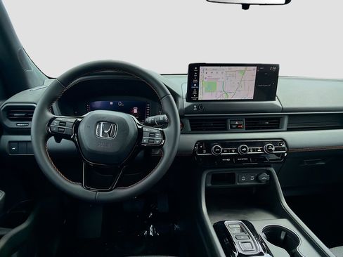 New 2026 Honda Pilot Sport image 18
