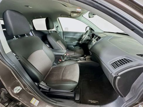 Used 2018 Mitsubishi Outlander Sport ES image 26
