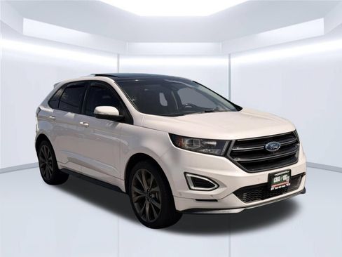 Used 2017 Ford Edge Sport w/ Equipment Group 401A AWD/4WD image 3