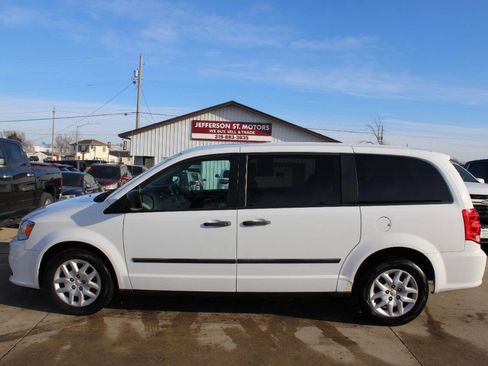 Used 2015 RAM C/V Tradesman image 1