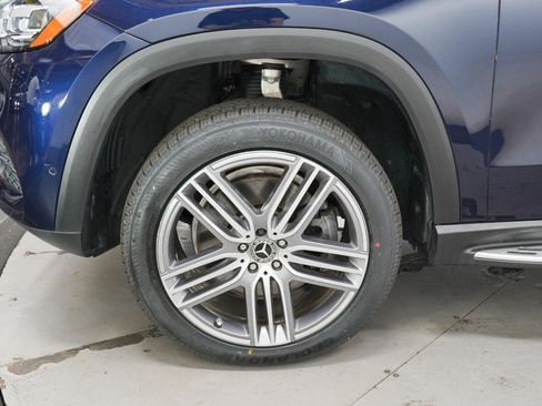 Used 2022 Mercedes-Benz GLS 450 4MATIC image 29