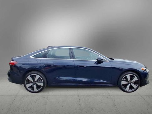 Used 2025 Audi A5 2.0T Premium Plus w/ Premium Plus AWD/4WD image 9