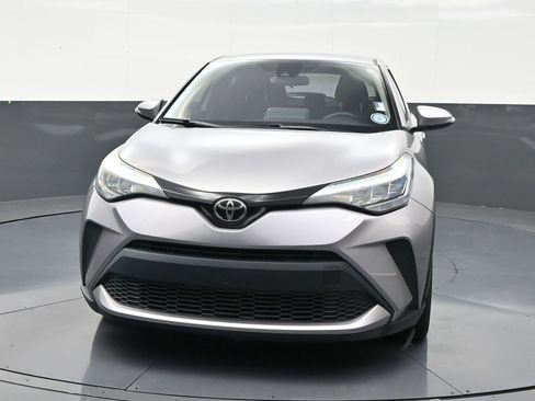 Used 2020 Toyota C-HR LE FWD image 8