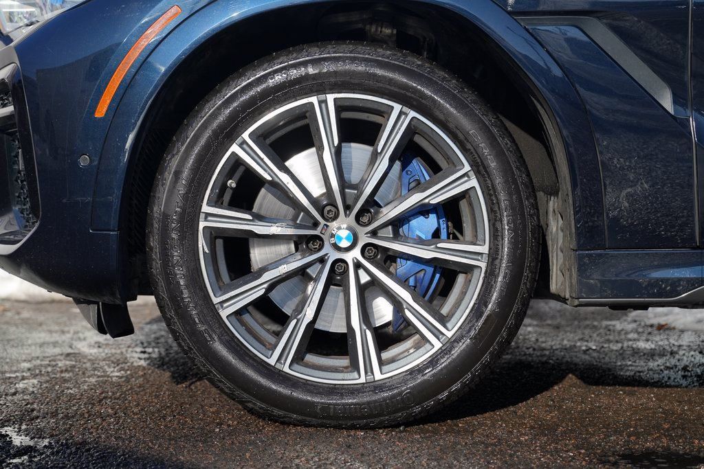 Used 2023 BMW X6 xDrive40i w/ Executive Package AWD/4WD image 13