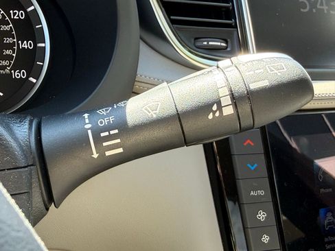 Used 2023 INFINITI QX50 Luxe image 39
