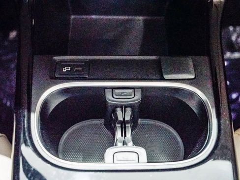 Certified 2022 Mercedes-Benz CLA 250 image 22