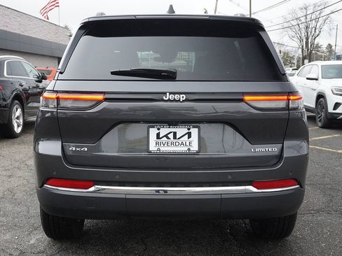 Used 2025 Jeep Grand Cherokee Limited image 15