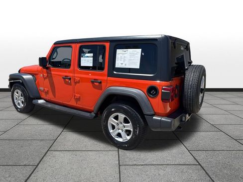 Used 2018 Jeep Wrangler Unlimited Sport S AWD/4WD image 3