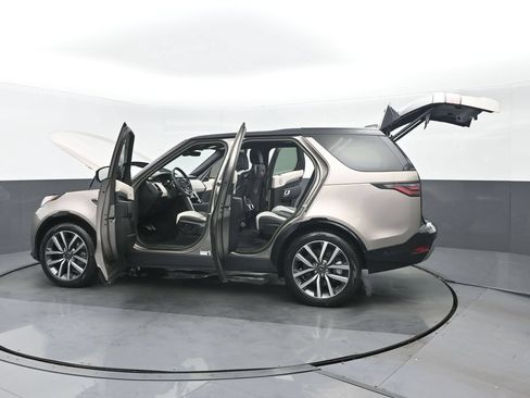 Used 2023 Land Rover Discovery S R-Dynamic AWD/4WD image 42