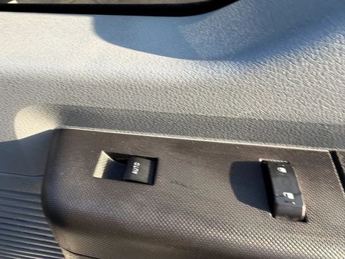 Used 2016 Ford F250 XL w/ Power Equipment Group image 28