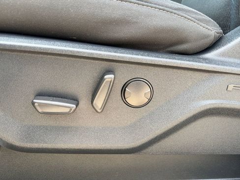 Used 2022 Ford F150 XLT w/ Equipment Group 302A High image 11