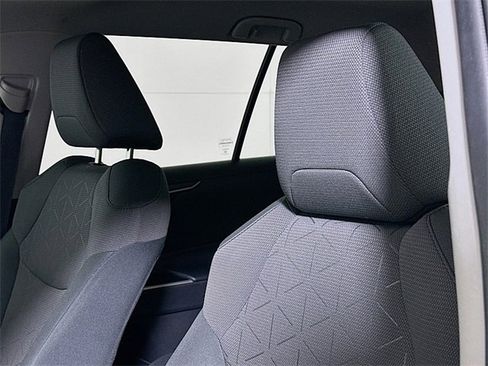 Used 2024 Toyota RAV4 XLE image 19